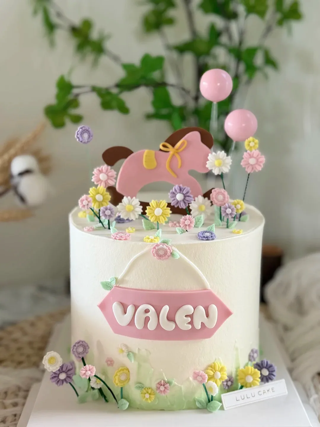 Cake product photo 27eb4682