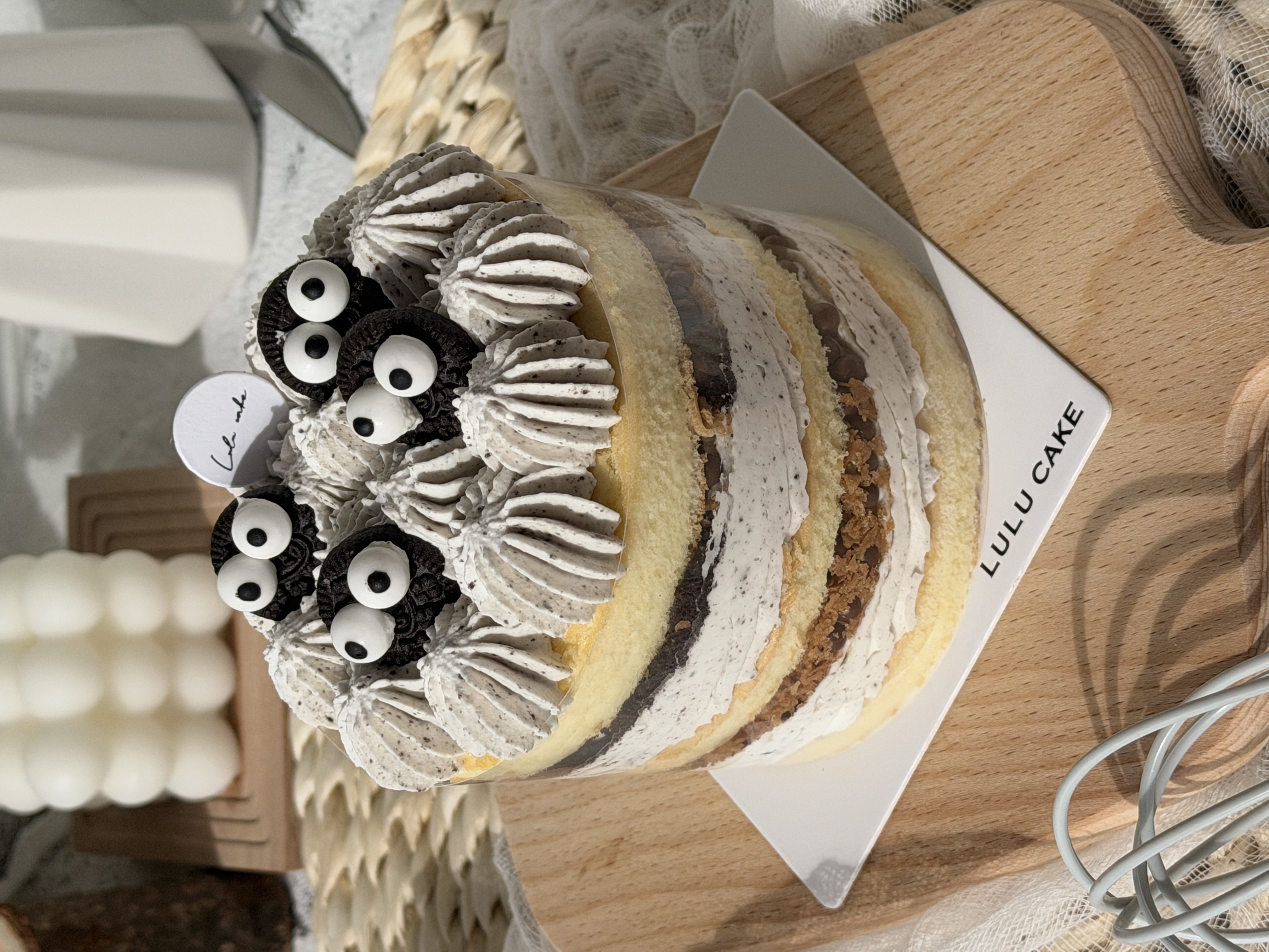 Desserts cake