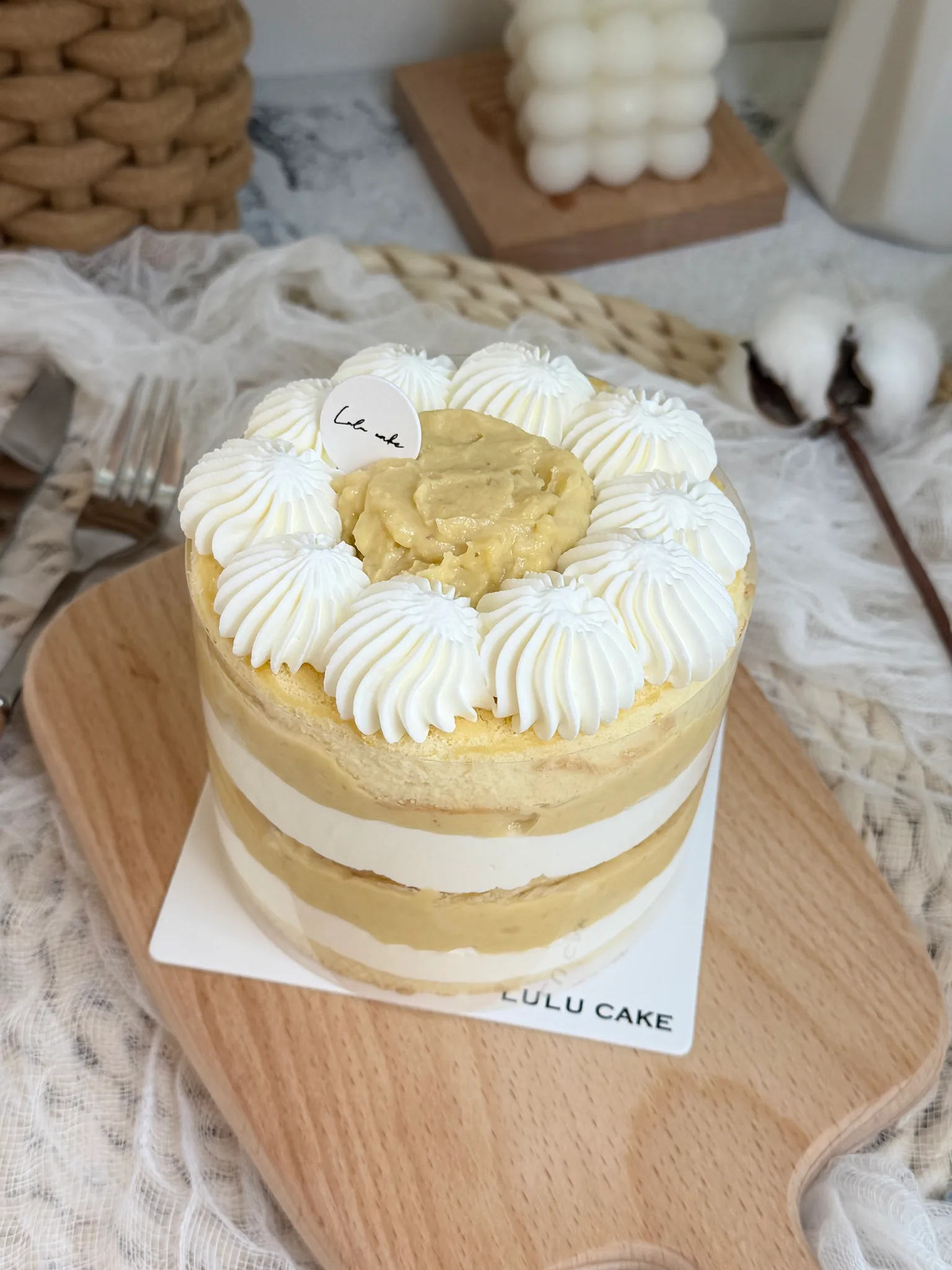 Desserts cake
