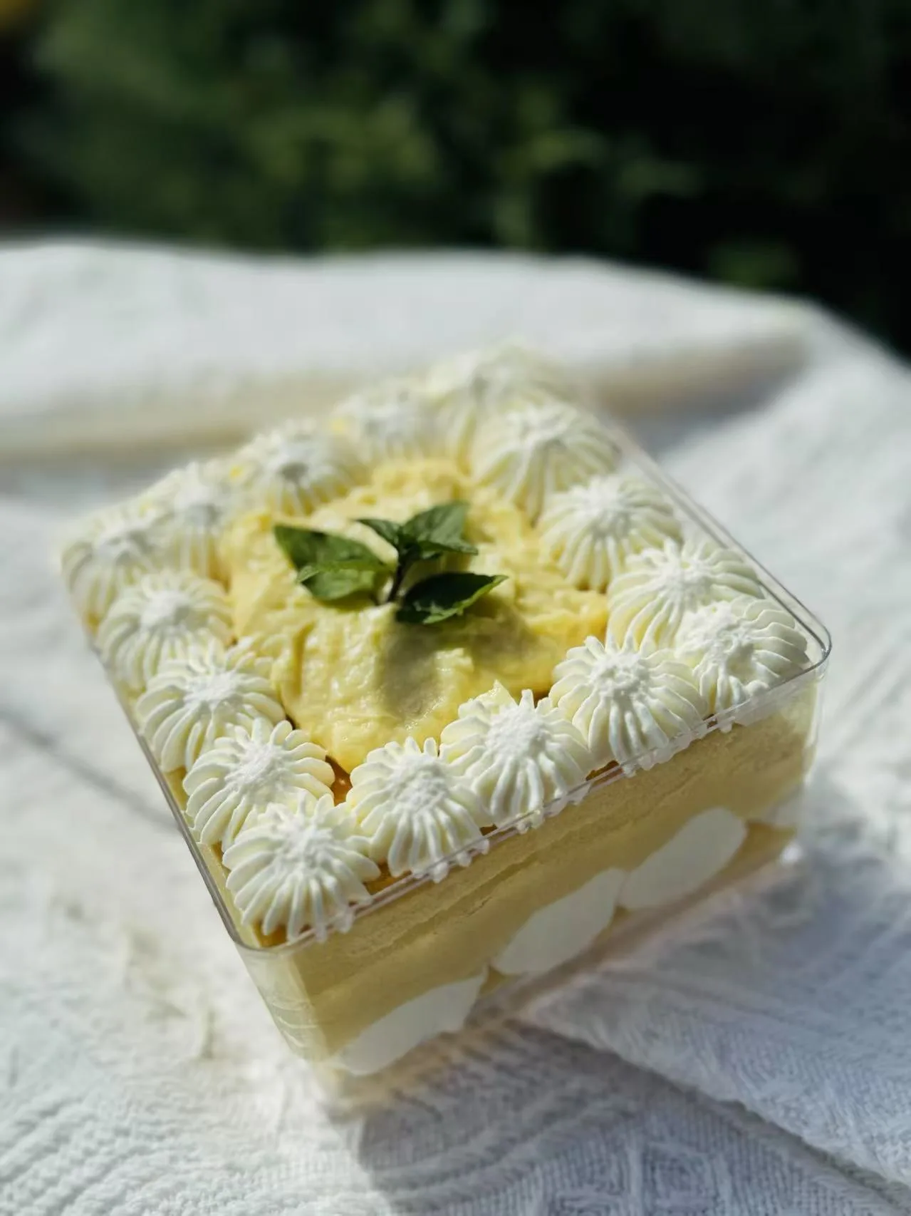Desserts cake